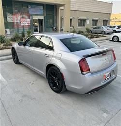 كرايسلر 300